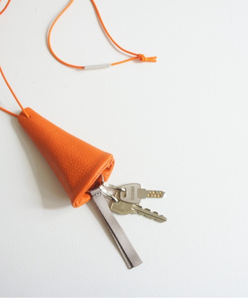 TIDEWAY（タイドウェイ）の「MONTH NECK KEY POPPER（キーケース/キーアクセサリー・レディース・オレンジ/ミント/ホワイト/レッド/グリーン/ピンクベージュ/ライトベージュ/ターコイズブルー/ブルー/ブラック/ライム/グレイッシュベージュ・FREE）」の15枚目の写真