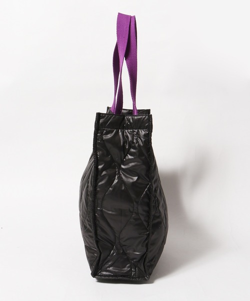 ROOPTOKYO(ループトウキョウ)の「WILD WALLETS/ワイルドウォレット TOTE BAG トートバッグ キルティングバック(トートバッグ・メンズ・オフホワイト/グリーン/ブラック・ONE SIZE)」の4枚目の写真