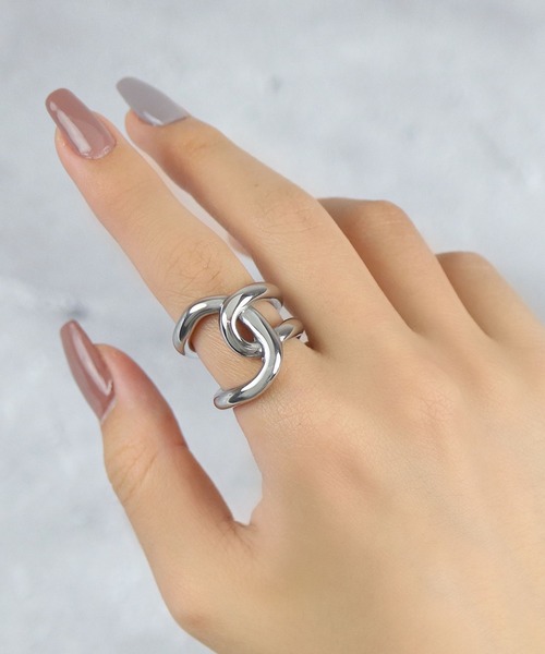 blackdia ocean(ブラックダイヤオーシャン)の「blackdia ocean クロスリング(リング・レディース・ゴールド/ピンクゴールド/シルバー・9号/11号/13号/15号/18号)」の2枚目の写真