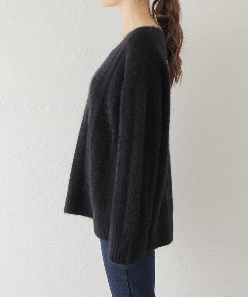 Spick & Span（スピックアンドスパン）の「フォックスケーブルニットプルオーバー（ニット/セーター・レディース・ブラック/グレー・FREE）」の21枚目の写真