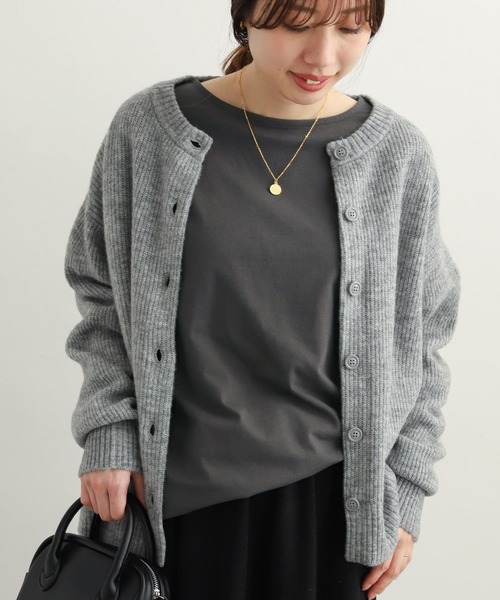 URBAN RESEARCH DOORS（アーバンリサーチドアーズ）の「コットンボートネックカットソー（Tシャツ/カットソー・レディース・チャコールグレー/オフホワイト/ライトベージュ・MEDIUM）」の17枚目の写真