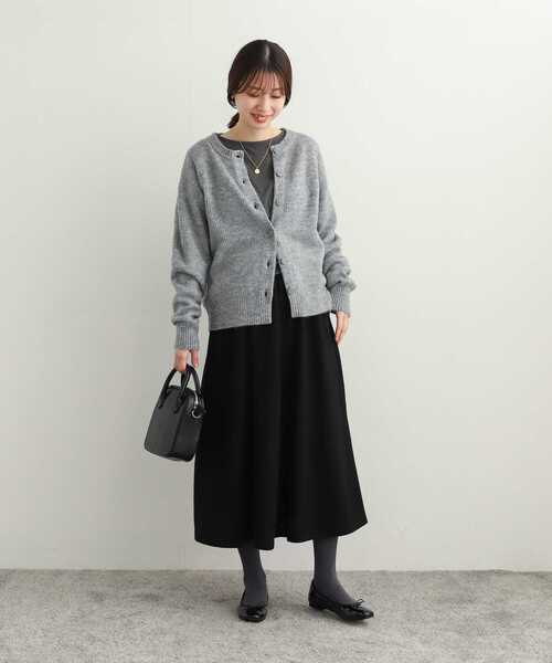 URBAN RESEARCH DOORS（アーバンリサーチドアーズ）の「コットンボートネックカットソー（Tシャツ/カットソー・レディース・チャコールグレー/オフホワイト/ライトベージュ・MEDIUM）」の19枚目の写真