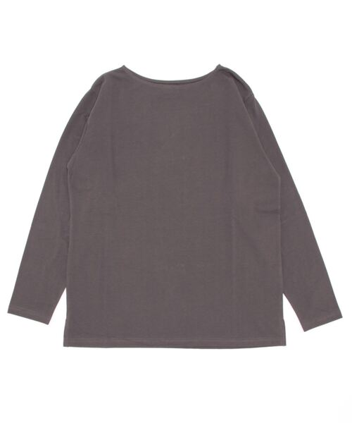 URBAN RESEARCH DOORS（アーバンリサーチドアーズ）の「コットンボートネックカットソー（Tシャツ/カットソー・レディース・チャコールグレー/オフホワイト/ライトベージュ・MEDIUM）」の6枚目の写真