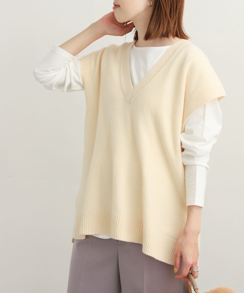 URBAN RESEARCH DOORS（アーバンリサーチドアーズ）の「コットンボートネックカットソー（Tシャツ/カットソー・レディース・チャコールグレー/オフホワイト/ライトベージュ・MEDIUM）」の4枚目の写真