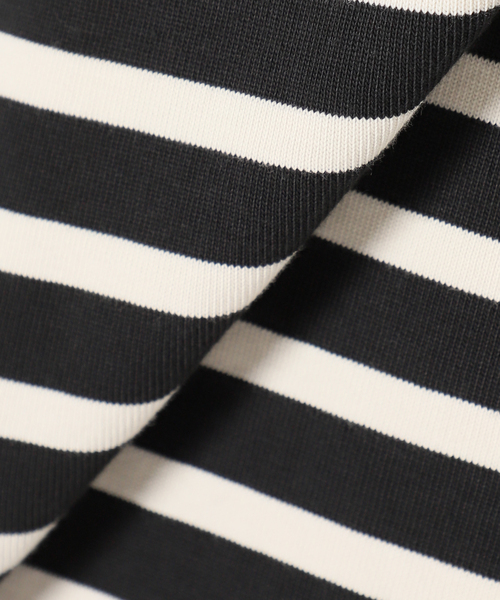 Johnbull Private labo（ジョンブルプライベートラボ）の「【JOHNBULL/ジョンブル】オーバーサイズバスクTシャツ（Tシャツ/カットソー・レディース・ブラック/ホワイト・FREE）」の4枚目の写真