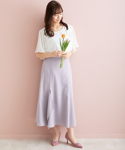 marun(マルン)の「<大きいサイズ> パール調パーツ付きシフォン重ねトップス marun(Tシャツ/カットソー・レディース・オフホワイト/モカ/ネイビー・5L/L/LL/4L/3L)」の8枚目の写真