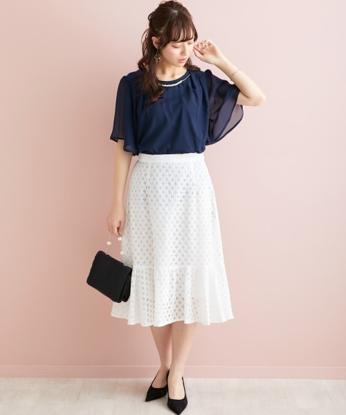 marun(マルン)の「<大きいサイズ> パール調パーツ付きシフォン重ねトップス marun(Tシャツ/カットソー・レディース・オフホワイト/モカ/ネイビー・5L/L/LL/4L/3L)」の22枚目の写真