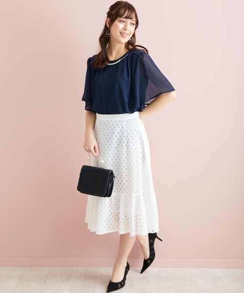 marun(マルン)の「<大きいサイズ> パール調パーツ付きシフォン重ねトップス marun(Tシャツ/カットソー・レディース・オフホワイト/モカ/ネイビー・5L/L/LL/4L/3L)」の11枚目の写真