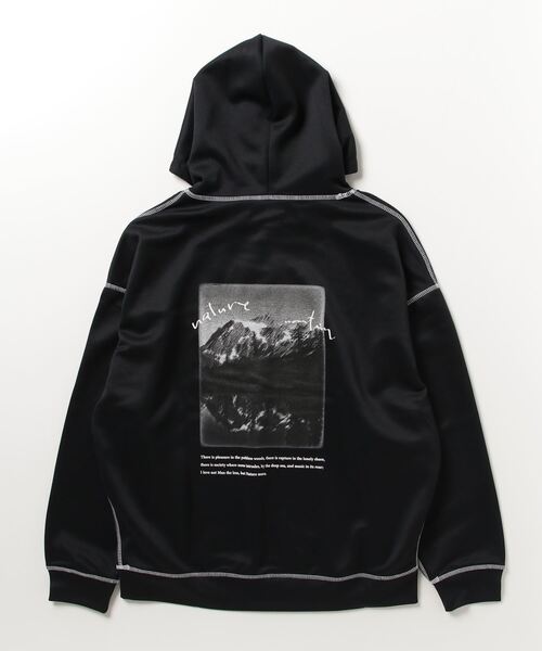 Beno(ビーノ)の「TECHダンボール ルーズシルエット 配色ステッチ バックフォトグラフィック フーディ(パーカー・メンズ・ブラック/ライトグレー/モカ/ダークブルー・M/L)」の7枚目の写真