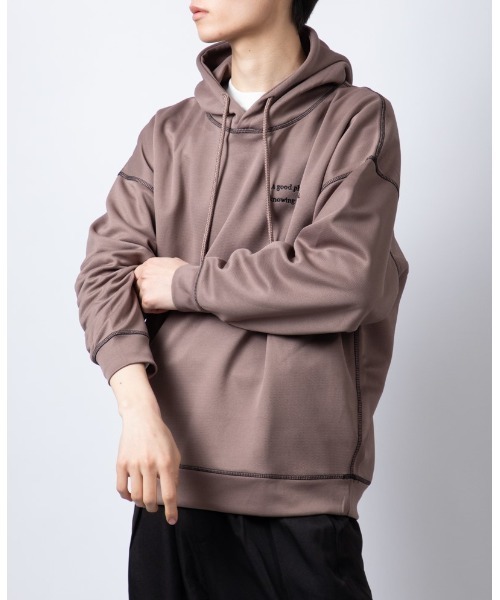 Beno(ビーノ)の「TECHダンボール ルーズシルエット 配色ステッチ バックフォトグラフィック フーディ(パーカー・メンズ・ブラック/ライトグレー/モカ/ダークブルー・M/L)」の20枚目の写真