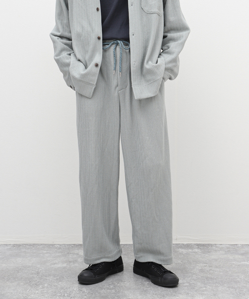 JOURNAL STANDARD relume(ジャーナルスタンダード レリューム)の「ニットジャガード イージーパンツ(その他パンツ・メンズ・ホワイト×ホワイト/ブラック/サファリグリーン・LARGE/MEDIUM)」の20枚目の写真