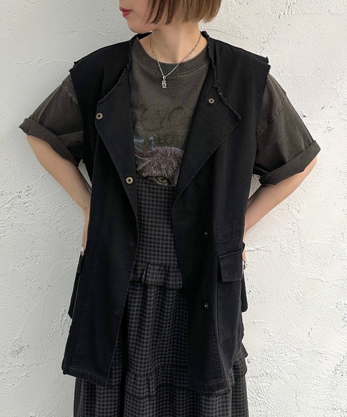 apres jour mignon（アプレジュールミニョン）の「ミリタリーベスト【ZOZOTOWN限定アイテム】（ベスト・レディース・ブラック/アイボリー/ベージュ/カーキ・フリー/X-LARGE）」の7枚目の写真