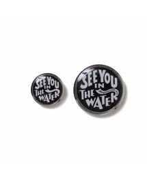 MAGIC NUMBER（マジック ナンバー）の「【MAGIC NUMBER】SEE YOU IN THE WATER XV PINS (NUTS ART WORKS)（バッジ）」