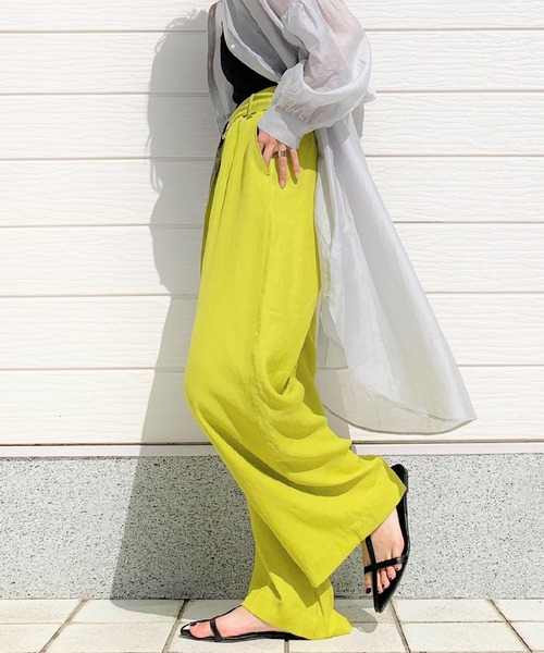 Q(キュー)の「レーヨンスラブDカンベルトワイドパンツ(その他パンツ・レディース・ライム/アイボリー/ブラック/カーキ/テラコッタ・MEDIUM)」の8枚目の写真