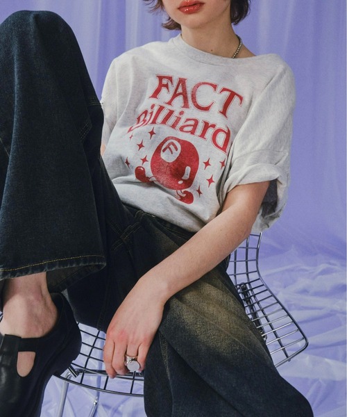WHO'S WHO gallery（フーズフーギャラリー）の「COOPER FACTビリヤードカレッジロゴビッグTEE（Tシャツ/カットソー・レディース・ブルー/ネイビー/ライトグレー/ブラック/ホワイト/チャコールグレー・FREE）」の22枚目の写真