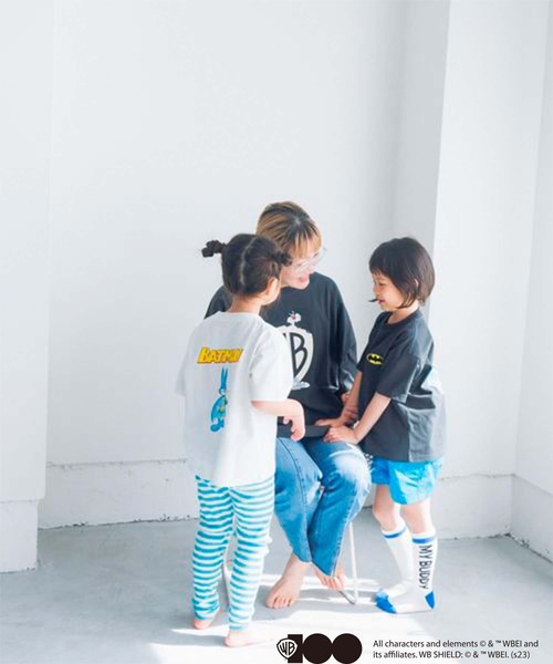 LOWRYS FARM（ローリーズファーム）の「ルーニー・テューンズＴシャツ/ワーナー・ブラザース100周年　192576（Tシャツ/カットソー・キッズ・ホワイト/チャコールグレー・110cm/120cm/130cm/140cm/150cm）」の7枚目の写真