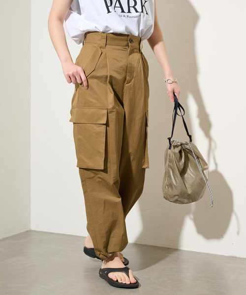 JOURNAL STANDARD(ジャーナルスタンダード)の「アクティブカーゴパンツ(カーゴパンツ・レディース・ブラック/ベージュ・38/36)」の7枚目の写真