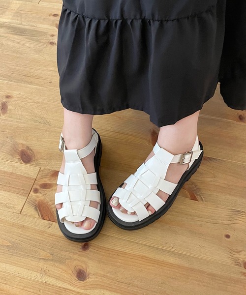 shopnikoniko(ショップニコニコ)の「トラックソール 厚底 グルカサンダル(サンダル・レディース・ブラック/ホワイト/ライトベージュ・M/L/LL/S)」の8枚目の写真