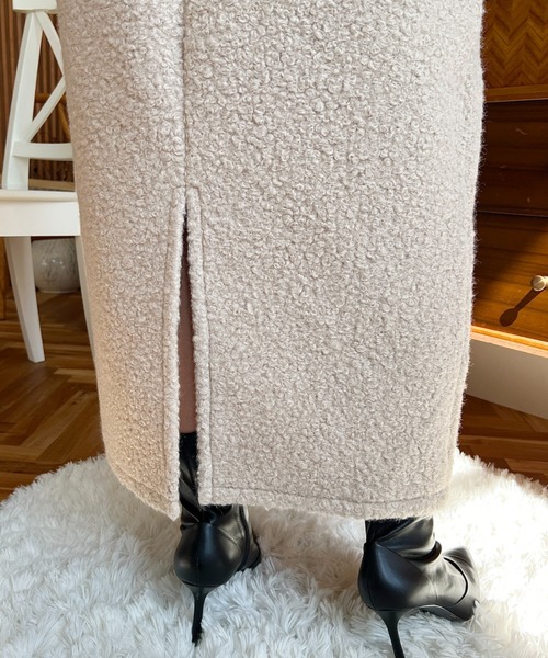 moment+（モーメントプラス）の「リングフェイクウールVネックジャンパースカート（ジャンパースカート・レディース・ベージュ/アイボリー/ブラック/チャコールグレー/グレイッシュベージュ・M/L）」の17枚目の写真