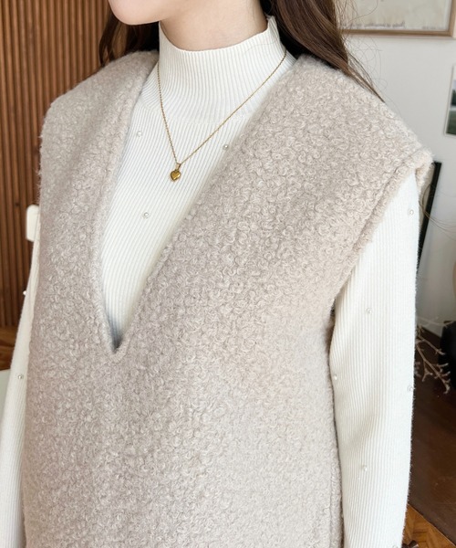 moment+（モーメントプラス）の「リングフェイクウールVネックジャンパースカート（ジャンパースカート・レディース・ベージュ/アイボリー/ブラック/チャコールグレー/グレイッシュベージュ・M/L）」の14枚目の写真