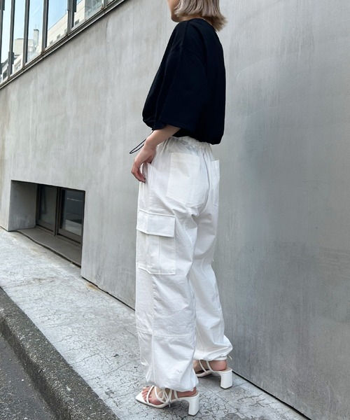 INGNI(イング)の「裾ドロスト胸ロゴショート5分袖Tシャツ(Tシャツ/カットソー・レディース・ブラック/オフホワイト/ミント/オートミール/ライトピンク/その他/ブラウン・M)」の12枚目の写真