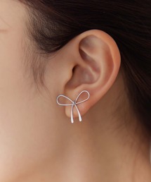 ラインリボンピアス