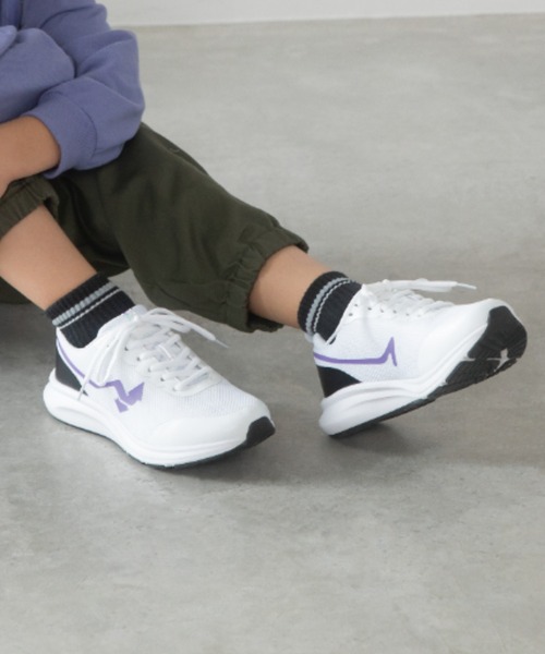 MAD FOOT(マッドフット)の「MADFOOT! マッドフット キッズ 防水スポーツシューズ【幅広3E/替えゴムひも付き】スニーカー レースアップ ひも靴 850006(スニーカー・キッズ・ホワイト系その他/グリーン系その他・23.0cm/22.5cm/21.5cm/24.5cm/24.0cm/25.0cm/21.0cm/22.0cm/23.5cm)」の9枚目の写真