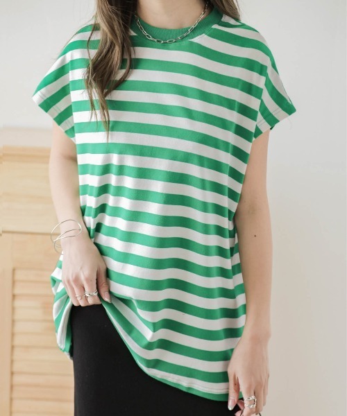 AMELY（エミリー）の「フレンチ袖ボーダーTシャツ（Tシャツ/カットソー・レディース・グリーン/イエロー系その他/ネイビー/ピンク/ブルー/ブラック・フリー）」の3枚目の写真