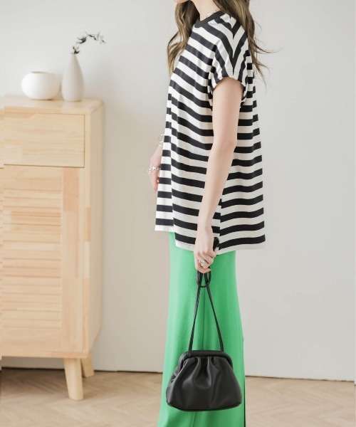 AMELY（エミリー）の「フレンチ袖ボーダーTシャツ（Tシャツ/カットソー・レディース・グリーン/イエロー系その他/ネイビー/ピンク/ブルー/ブラック・フリー）」の7枚目の写真