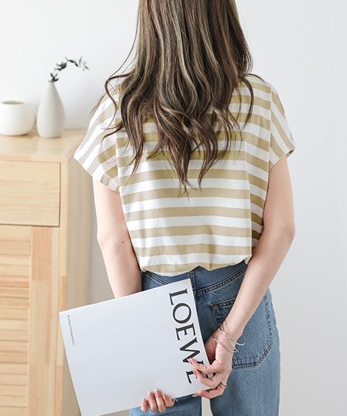 AMELY（エミリー）の「フレンチ袖ボーダーTシャツ（Tシャツ/カットソー・レディース・グリーン/イエロー系その他/ネイビー/ピンク/ブルー/ブラック・フリー）」の16枚目の写真