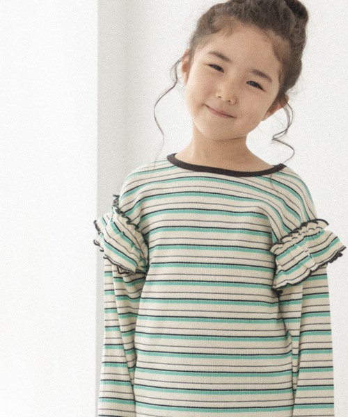 pairmanon（ペアマノン）の「【かぞくおそろい】 袖 フリル アソート ワッフル 長袖 Tシャツ（Tシャツ/カットソー・キッズ・ブラック/アイボリー/その他/ブラック系その他6/ベージュ系その他/ブルー系その他2/ブルー系その他3/ピンク/ダークブルー/モカ/ブルー系その他/ミント/ライトベージュ/グリーン系その他2/ピンク系その他3/グレー系その他/ラベンダー/グレイッシュベージュ/パープル系その他・100/130/90/140/120/150/110）」の19枚目の写真