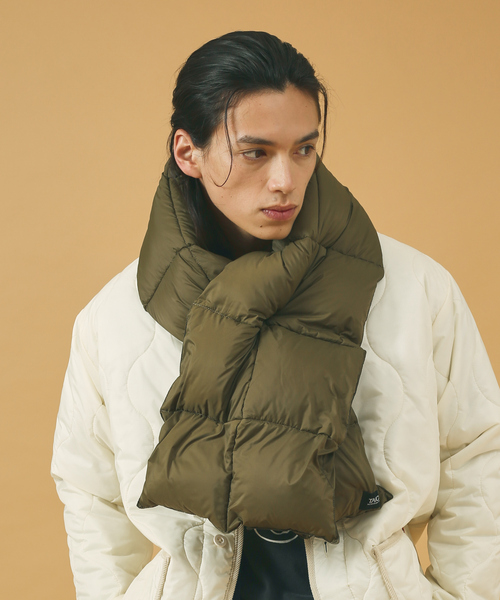 ABAHOUSE（アバハウス）の「【TAION /タイオン】ボリュームダウンマフラー/VOLUME MUFFLER /ユニセックス/ R201VMT（マフラー・メンズ・ブラック/ダークネイビー/カーキ/ベージュ・フリー）」の3枚目の写真