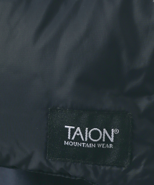 ABAHOUSE（アバハウス）の「【TAION /タイオン】ボリュームダウンマフラー/VOLUME MUFFLER /ユニセックス/ R201VMT（マフラー・メンズ・ブラック/ダークネイビー/カーキ/ベージュ・フリー）」の13枚目の写真