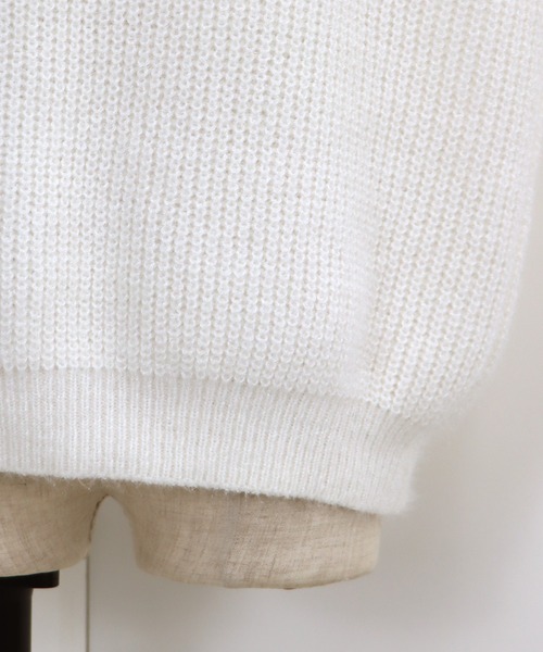 BLUEEAST（ブルーイースト）の「Vネックニットベスト（ベスト・レディース・ブラック/グレー/オフホワイト・MEDIUM）」の8枚目の写真