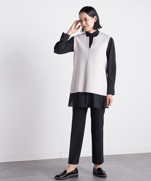 la.f…(ラエフ)の「キーホールネックテンセルニットジレ≪手洗い可能≫(ベスト・レディース・ブラック/グリーン/ベージュ・9号)」の22枚目の写真