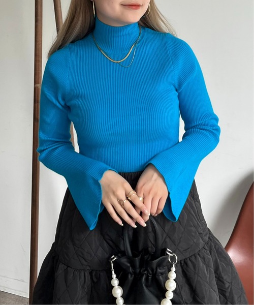 prose verse（プロズヴェール）の「フレアスリーブハイネックニット（ニット/セーター・レディース・イエロー/ホワイト系1/アイボリー/ブラック/ネイビー/ブルー/グレー・ﾌﾘ-）」の7枚目の写真