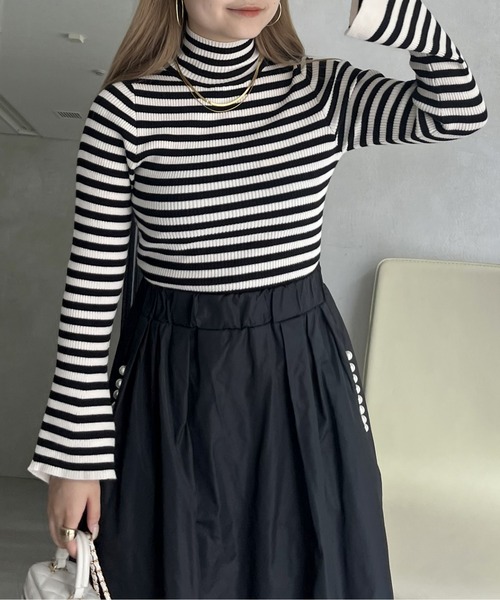 prose verse（プロズヴェール）の「フレアスリーブハイネックニット（ニット/セーター・レディース・イエロー/ホワイト系1/アイボリー/ブラック/ネイビー/ブルー/グレー・ﾌﾘ-）」の10枚目の写真