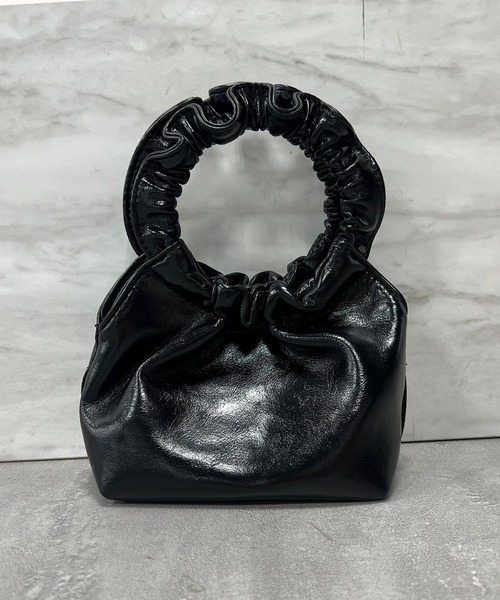 VICKY(ビッキー)の「【KOREAN ITEM】フェイクレザーミニショルダーバッグ(ショルダーバッグ・レディース・オフホワイト/ブラック・FREE)」の14枚目の写真