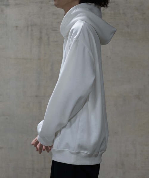 GLOVE HOUSE（グローブハウス）の「【a】TC裏起毛 ワンポイント刺繍 釦使い リラックスフィットパーカー（パーカー・メンズ・ダークグリーン/アッシュグレー/ネイビー/マルチ/ホワイト・MEDIUM/LARGE/X-LARGE）」の7枚目の写真