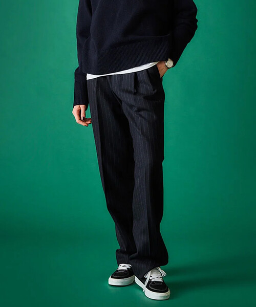 THE SHINZONE(ザ シンゾーン)の「THE SHINZONE | CHALK STRIPE PANTS WOMEN(スラックス・レディース・ネイビー/グレー・32/34/36)」の5枚目の写真