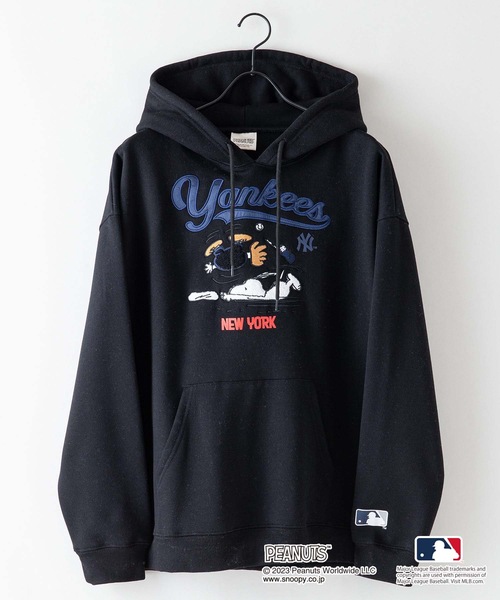 新品【MLB ×PEANUTS】別注コラボ　スヌーピー　フーディーパーカー　XL セール】【MLB ×PEANUTS】別注コラボ 裏起毛 フーディー プル