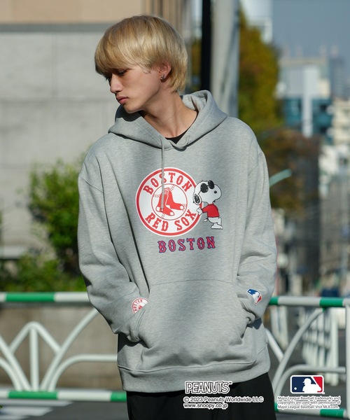 新品【MLB ×PEANUTS】別注コラボ　スヌーピー　フーディーパーカー　XL PEANUTS パーカー 「MLB ×PEANUTS」別注コラボ 裏起毛