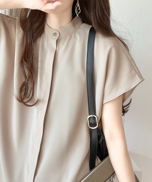 セール】着まわし万能な大人トップス。比翼バンドカラーフレンチ