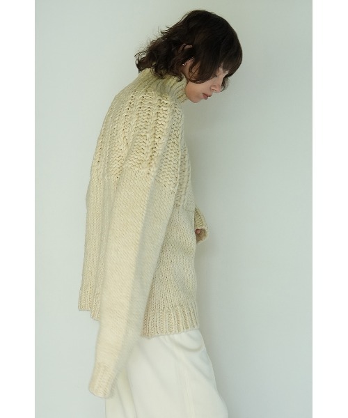 CLANE（クラネ）の「CLANE/クラネ/CHUNKY CABLE HAND KNIT TOPS