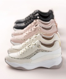 ヒールアップダッドスニーカー