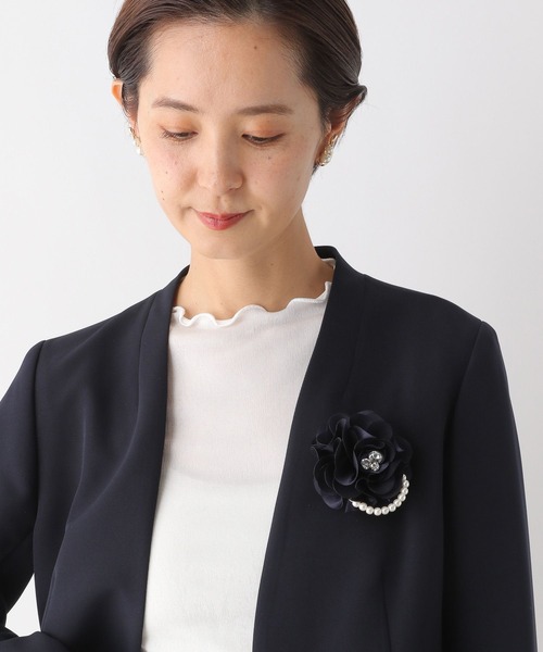 LEPSIM（レプシィム）の「【入卒式／セレモニー】サテンコサージュ　993828（ブローチ/コサージュ・レディース・グレー/ベージュ系その他/ネイビー・ONE SIZE）」の9枚目の写真