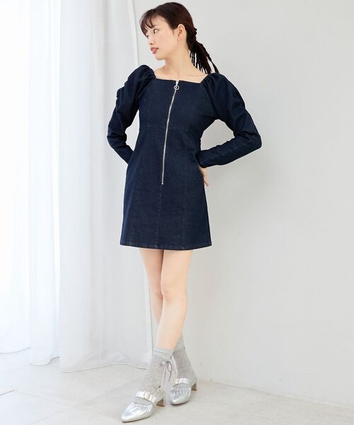 MAJESTIC LEGON(マジェスティックレゴン)の「フロントジップデニムミニワンピース(ワンピース・レディース・グレー/ネイビー/ブルー・MEDIUM)」の6枚目の写真