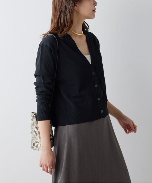GALLARDAGALANTE（ガリャルダガランテ）の「アイシーコットンVネックカーディガン（カーディガン/ボレロ・レディース・オフホワイト/ベージュ/ブラック/ミント/グレー/ブルー・FREE）」の17枚目の写真