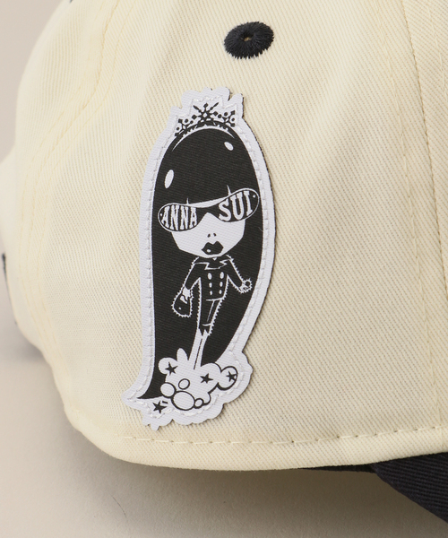 EK BY NEW ERA(イーケーバイニューエラ)の「【NEW ERA x ANNA SUI NYC】 920CS ANNA SUI(キャップ・レディース・パープル/ネイビー/ホワイト/ブラック・FREE)」の20枚目の写真