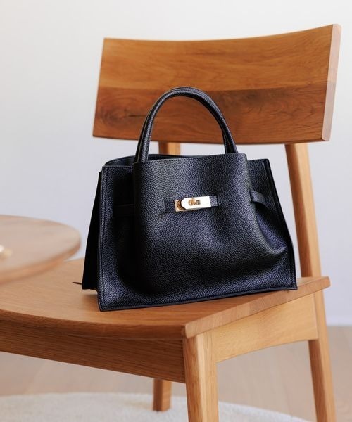 Andemiu(アンデミュウ)の「ギャザー2WAYトートBAG108034(トートバッグ・レディース・ピンク/ベージュ/ブラック/チョコ/ブルー・FREE)」の2枚目の写真